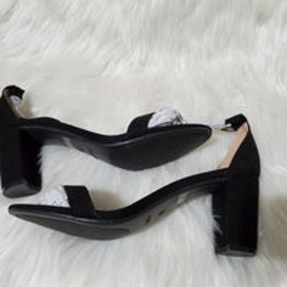 Dream Pairs Black Suede Ankle Strap Pumps- Size 10 - Picture 9 of 11